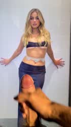 Another big cumshot for Addison Rae