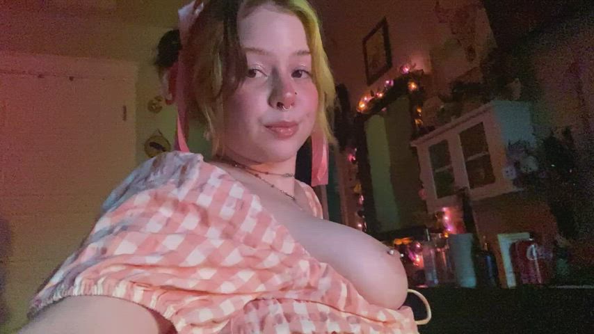 Let’s go on a picnic I’ve got your favorite dessert ready