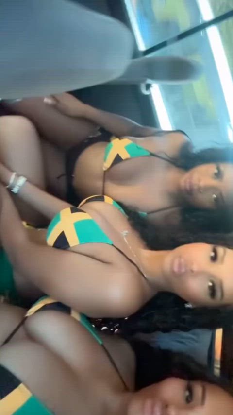 big ass big tits black body jamaican r/3somesandmore gif