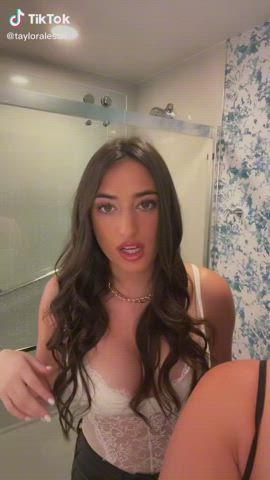 Big Tits Boobs Cleavage Downblouse Sister gif