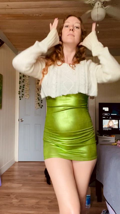 ass ass shaking bending over bent over flashing long hair long legs panties red hair