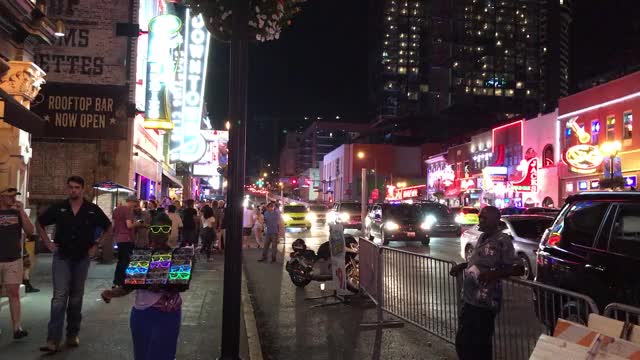 Nashville Broadway Party Town