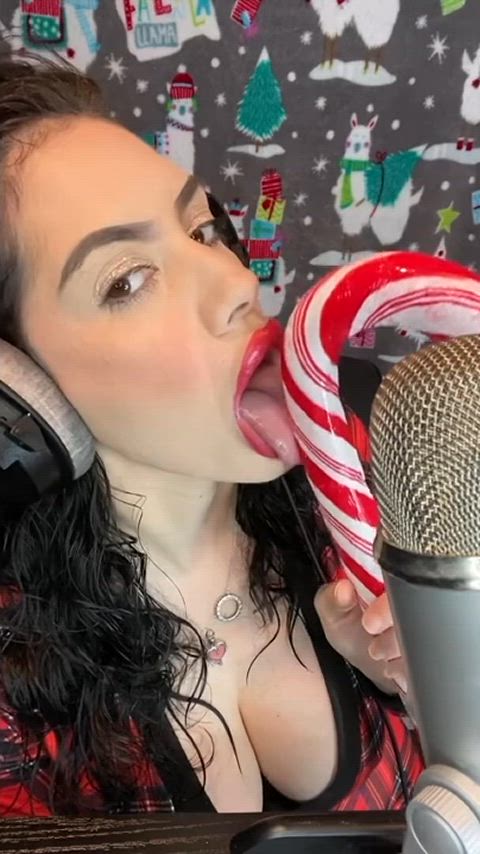 asmr blowjob candy kinky licking nsfw oral sucking blowjobs lips-that-grip gif