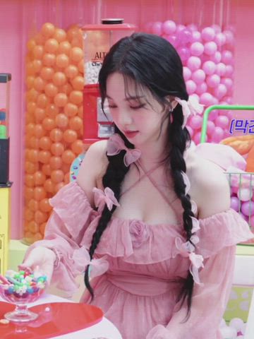 ass big ass teen gif