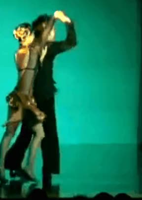 sexy disco dancing spins