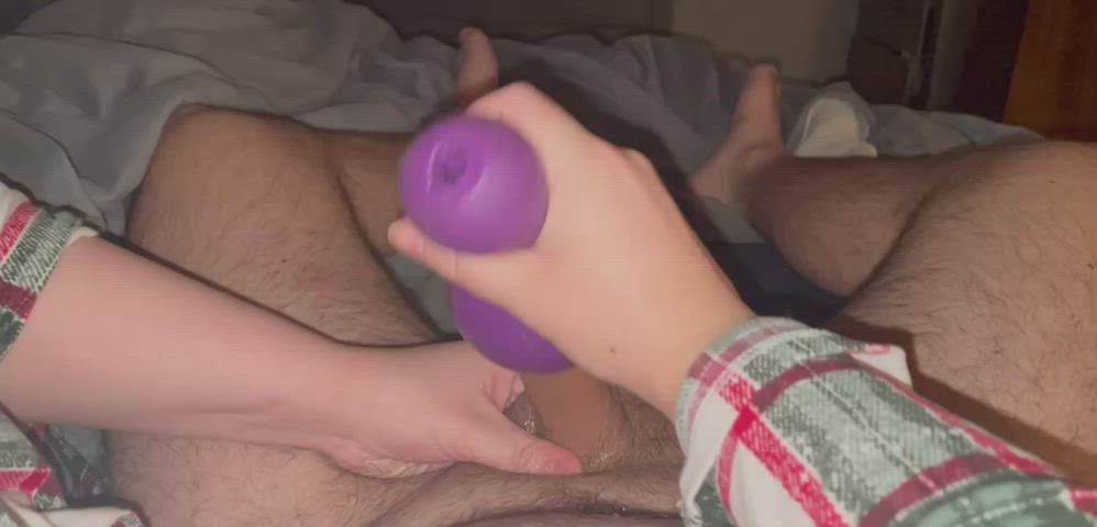 Toys make everything better. 🥰