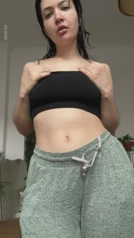 fresh out of the shower titties [oc] [reveal]