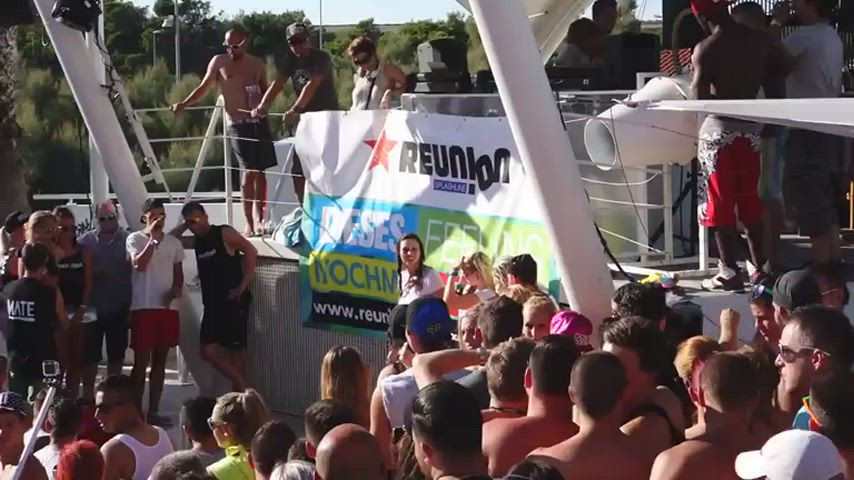european flashing spring break t-shirt tits wet wild gif