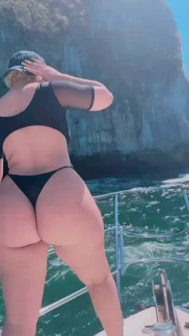 ass big ass boat booty gif