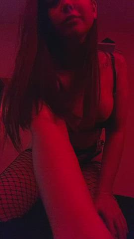 Hi! Today is a good day to adore your mistress, so leave what you’re doing and