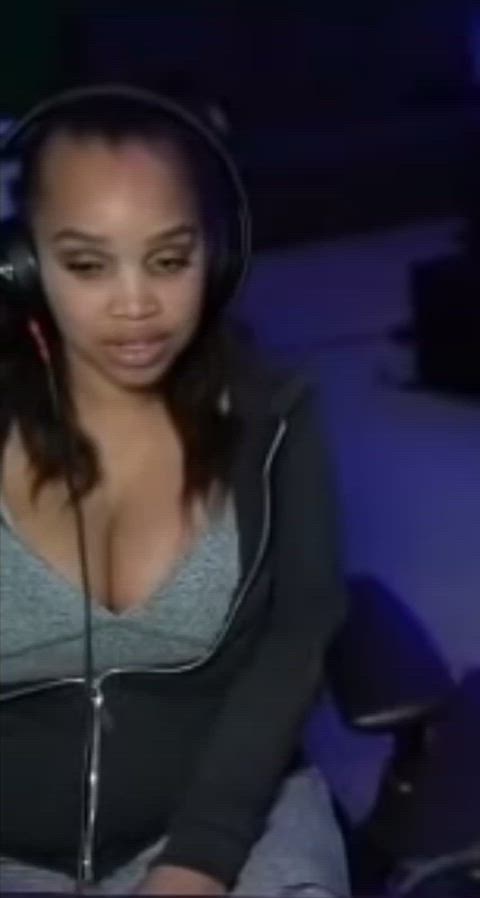 big tits black ebony huge tits natural tits thick tits gif