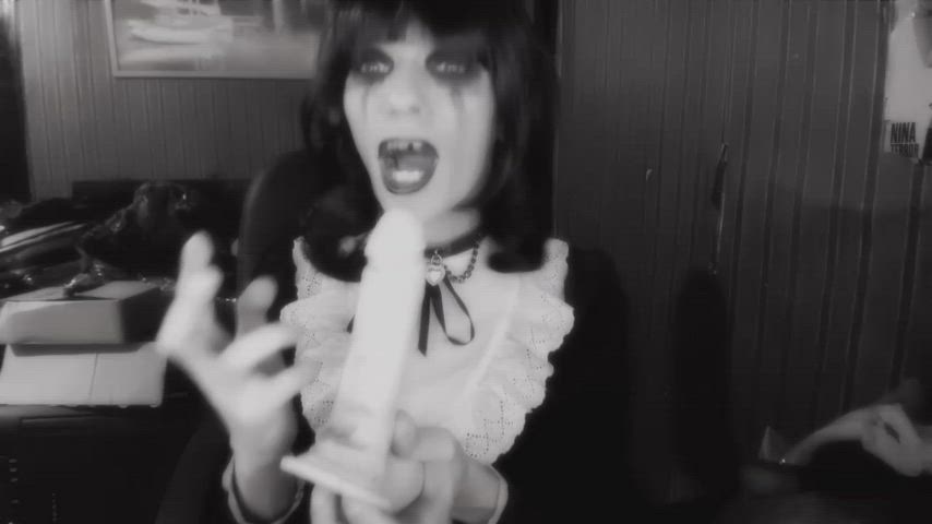 deepthroat dildo trans trans woman webcam gif