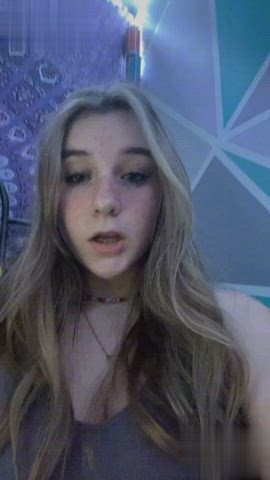 Babe With Big Tits ♥