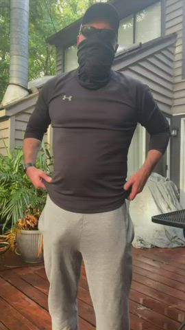 Are we OK with dads without much chest hair? [40s]