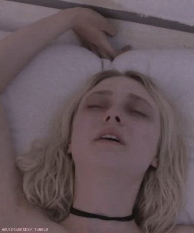 Dakota Fanning