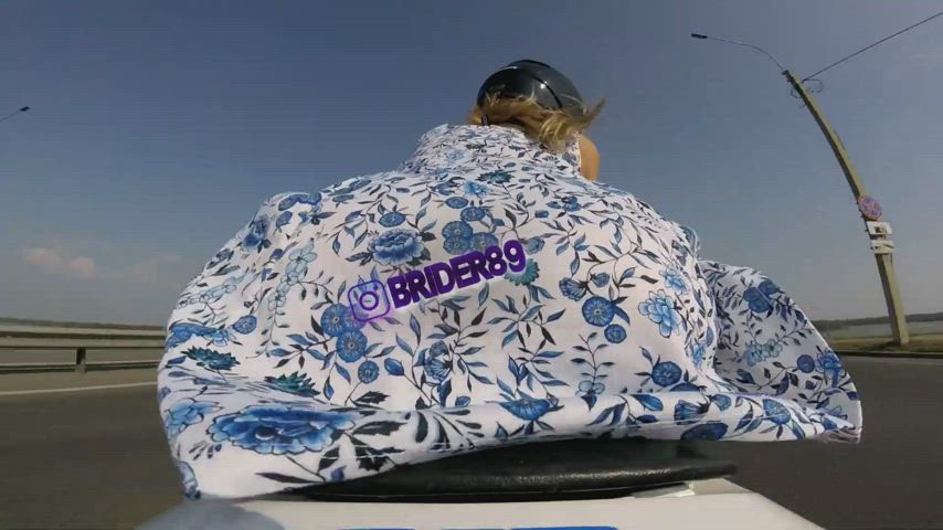 Motorbike upskirt on Youtube + full video in the comments