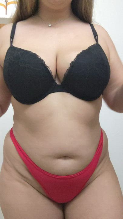 Could you blow your load all over my tits please?
