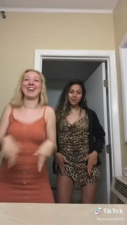 Dancing Jiggling Teen gif