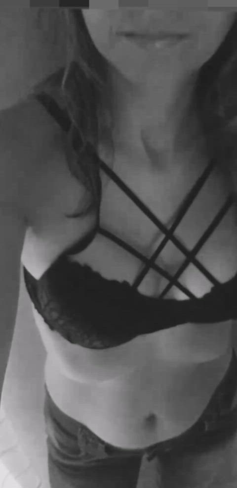amateur hotwife lesbian milf gif