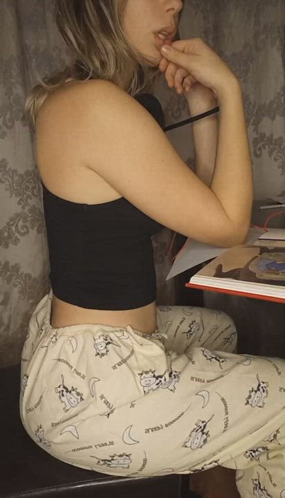 I was studying when i realized it s to hot and I had to take my clothes off?