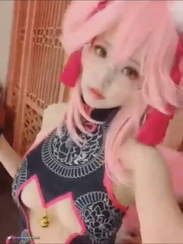 Cosplayer Girls