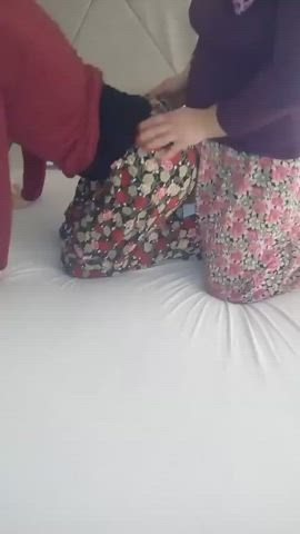 girlfriend girls hijab lesbian turkish gif