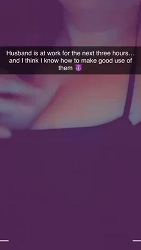 amateur babe big tits huge tits natural tits tits gif
