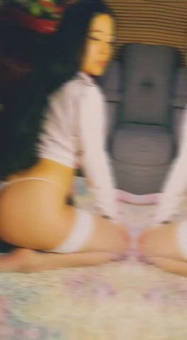 ass latina sexy teen gif