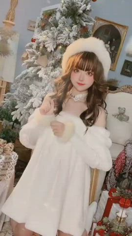 asian chinese cute dancing model gif