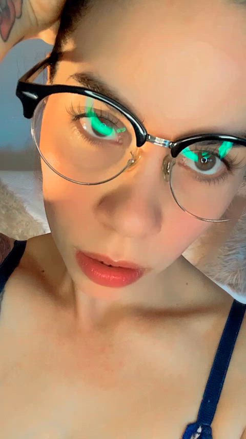 IG. cloee_clark OF.@cloeeclark