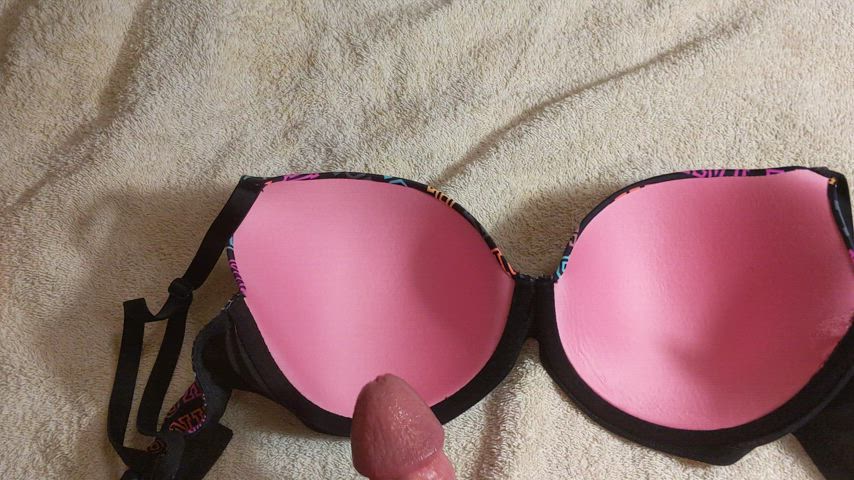 bra cum cumshot fetish gif