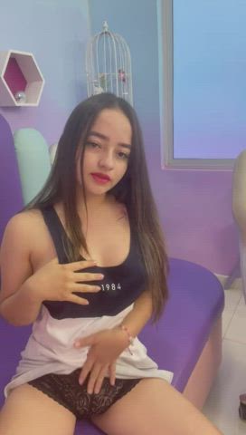 blonde chaturbate colombian latina sex streamate stripchat tits gif