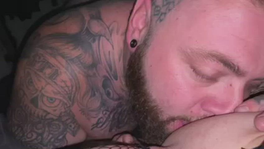 couple licking tight pussy gif