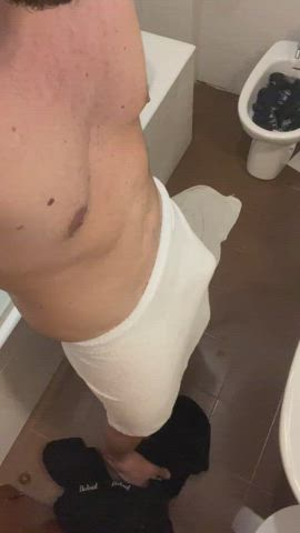 I don’t know why, but the towel didn’t really fit me