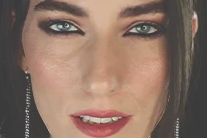 amateur brunette cum gif