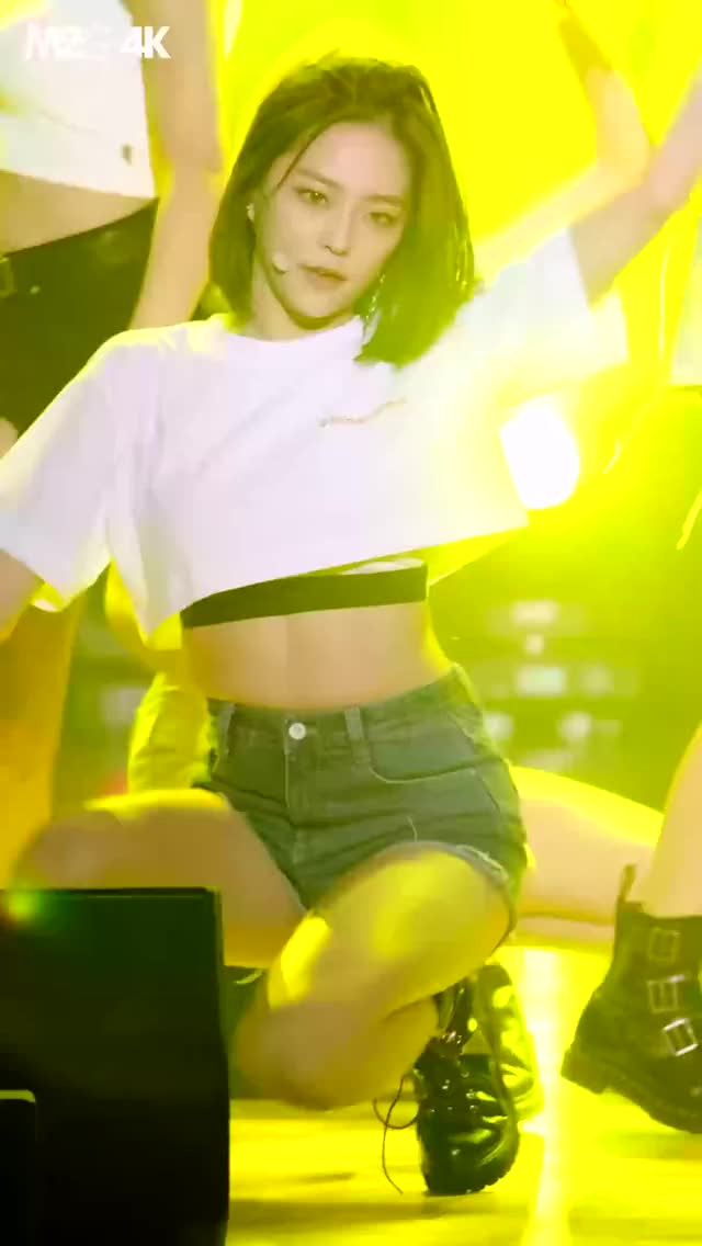 190717 CLC 장예은 ( 미 ) Hello K 4K 60P 직캠 Fancam (2160p 60fps VP9-128kbit