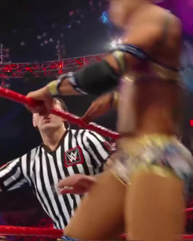 Sasha Banks Raw 1-21-19