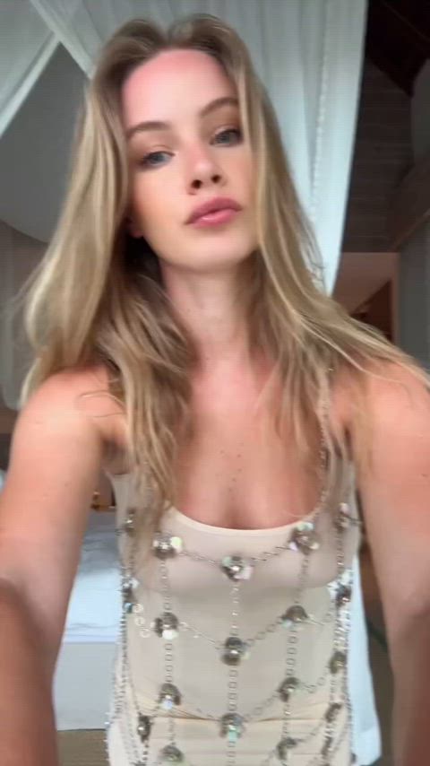 brunette dress non-nude new-york-nine gif