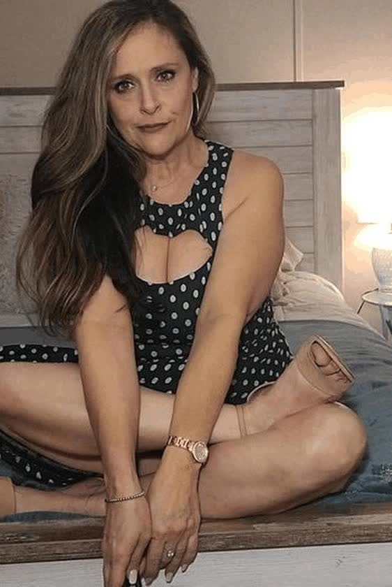 40+ Woman Beauty