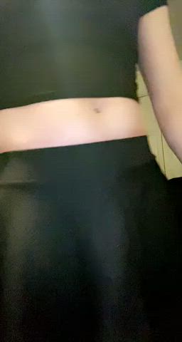I have a surprise for you under my dress 😋