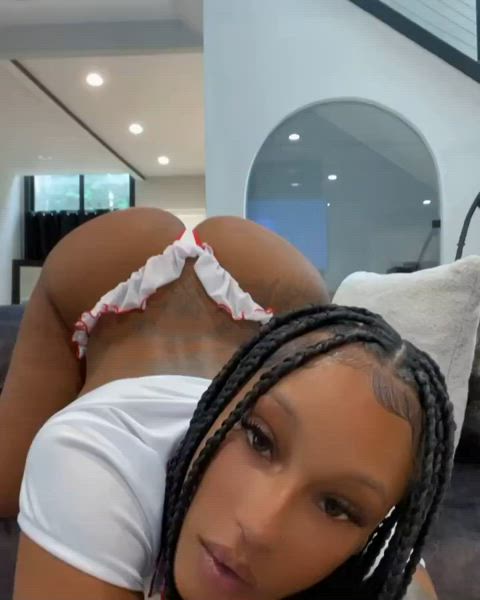 ebony pretty thick gif