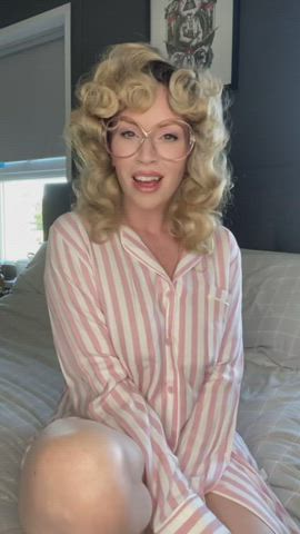 JOI MILF Mom gif