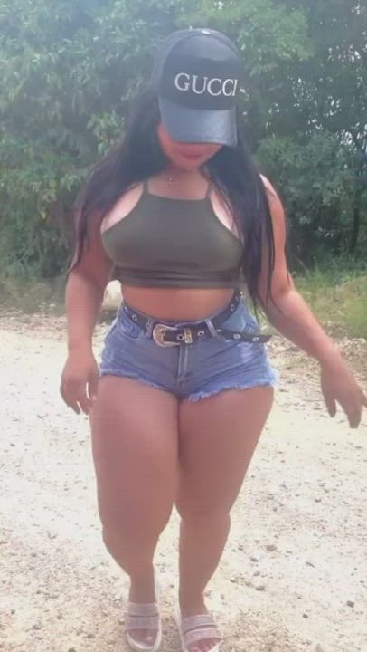 Big Ass Brazilian Dancing Legs Thick gif