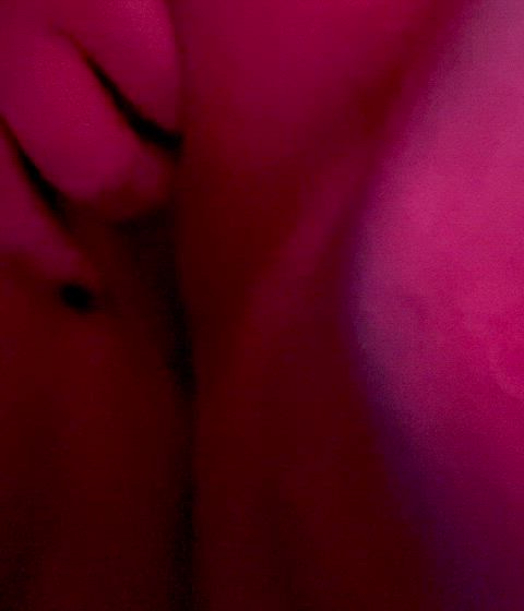 masturbating pussy solo gif