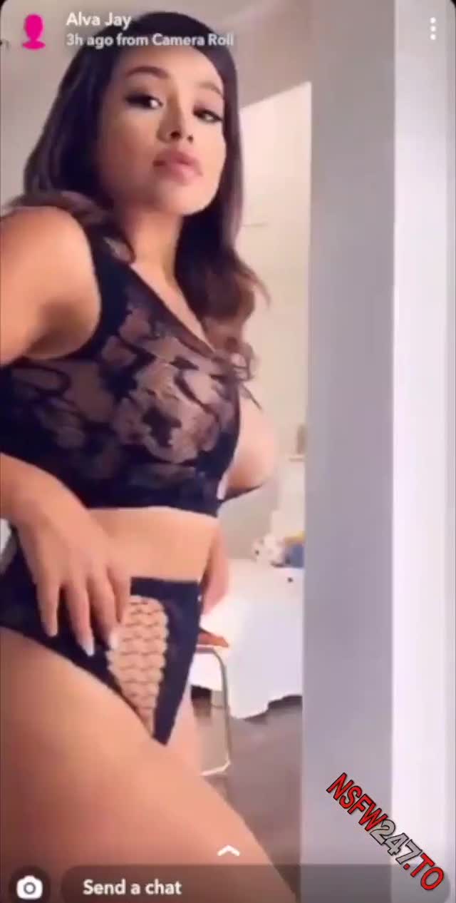 Alva Jay pussy tease snapchat 2019:07:23