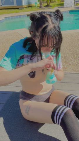 Can we sesh together ? Clothing optional. ;)