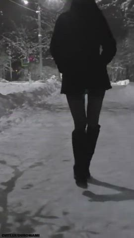 Amateur Ass Bottomless Butt Plug Public Pussy Stockings Upskirt gif