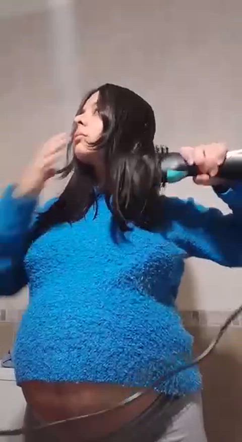 amateur pregnant belly gif