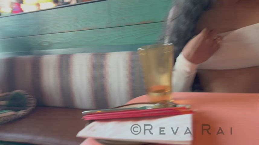 Quickie in a crowded restaurant