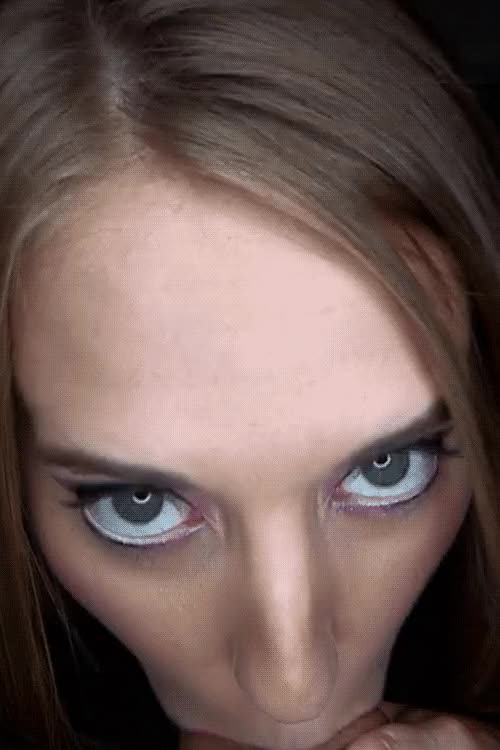 lusciousnet lusciousnet gif-tumblr ne6b5avrei1rhd21uo1 500 1825365212